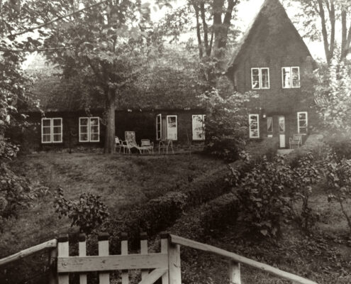 Historische Ansicht Silberhof Pellworm (Heute Eingang Freienwohnung "Detlev von Liliencron") Historische Ansicht Silberhof Pellworm (Heute Eingang Freienwohnung "Detlev von Liliencron")